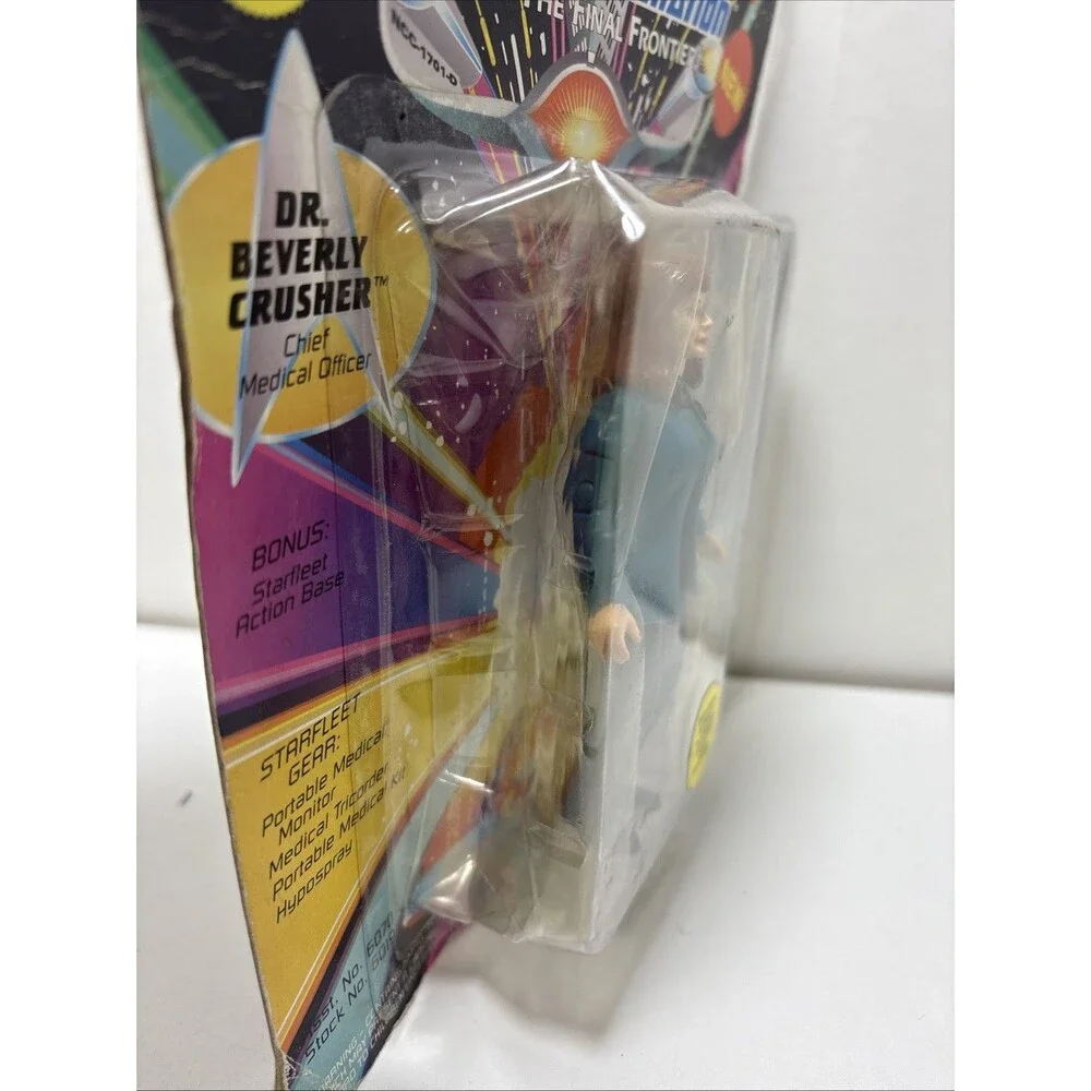 Star Trek Next Generation Dr Beverly Crusher 1993 Playmates Figurine Sealed